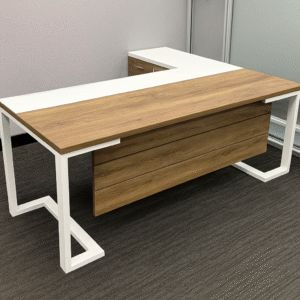Executive Table Evt - 52