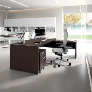 Executive Table Est - 19